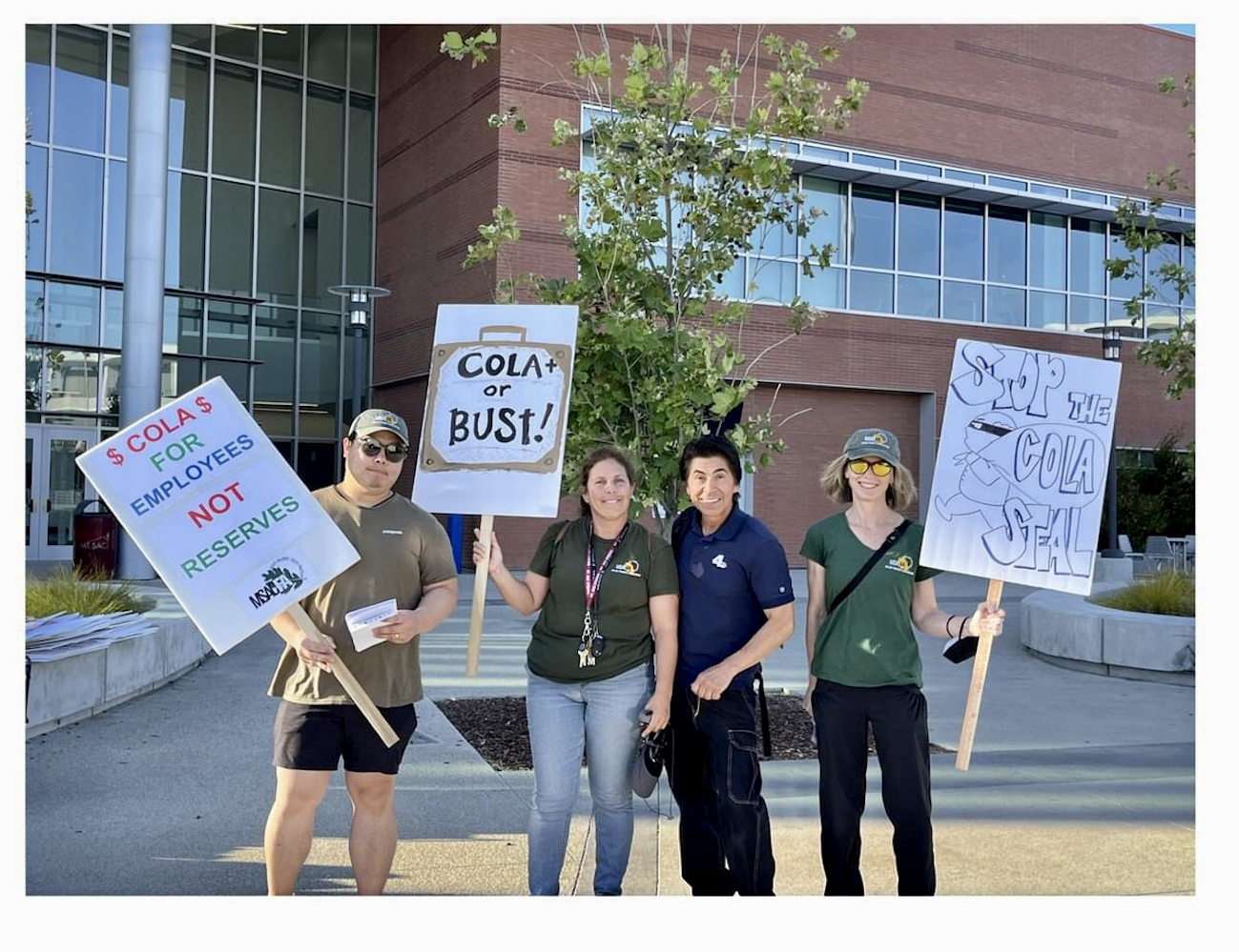 Faculty Association Members protesting in support of the FA Negotiations Team